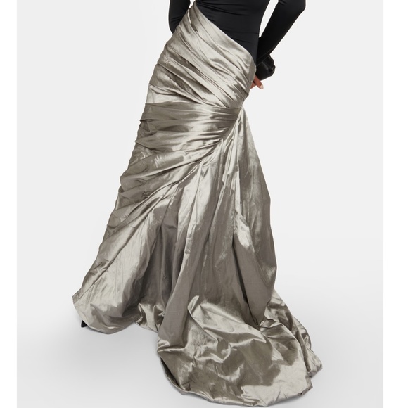 RASARIO: Designer Black and Silver draped silk-blend maxi gown - Picture 5 of 8